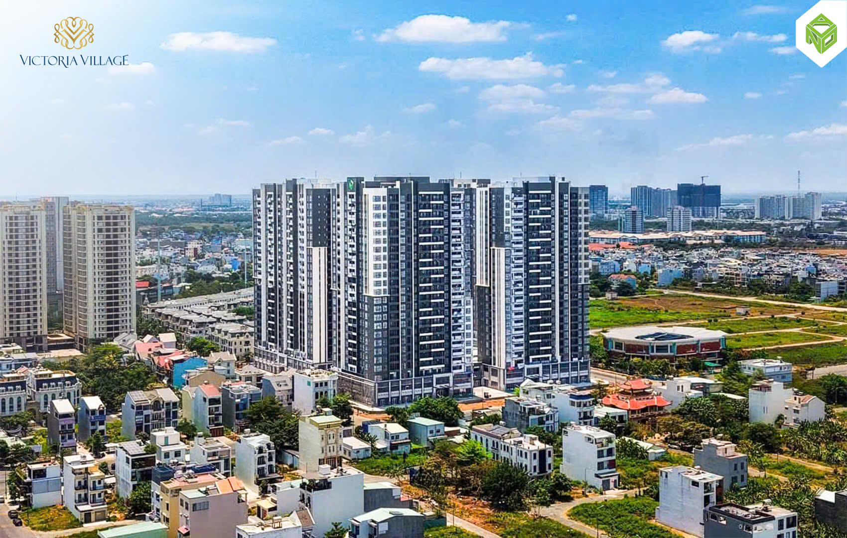ToÃ n cáº£nh 4 thÃ¡p Victoria Village